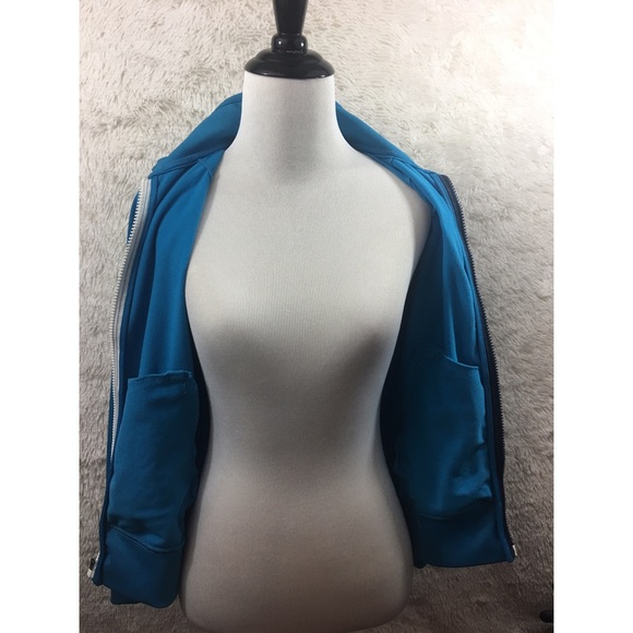 ❌SOLD❌ Nike - Blue Full Zip Up Track Jacket - Picture 5 of 8